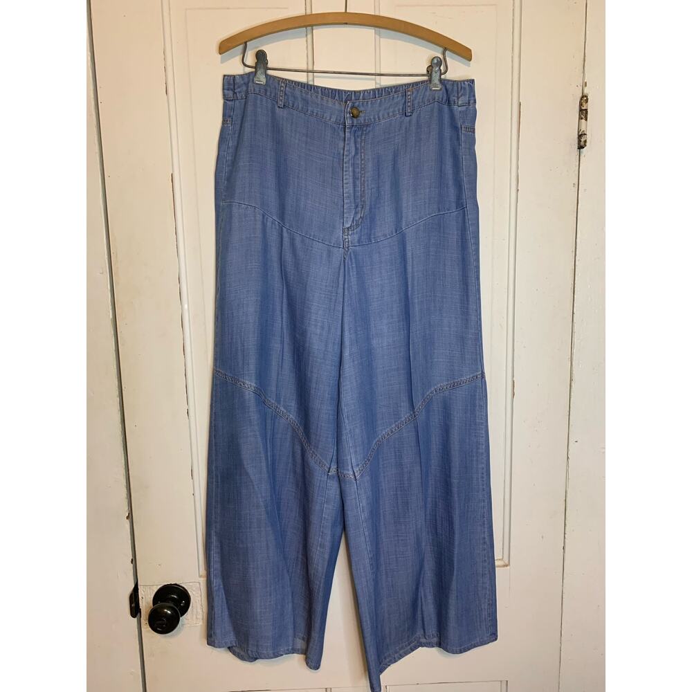 Current Air Wide Straight Wide Leg Trouser Pant. Size small. Great condition.